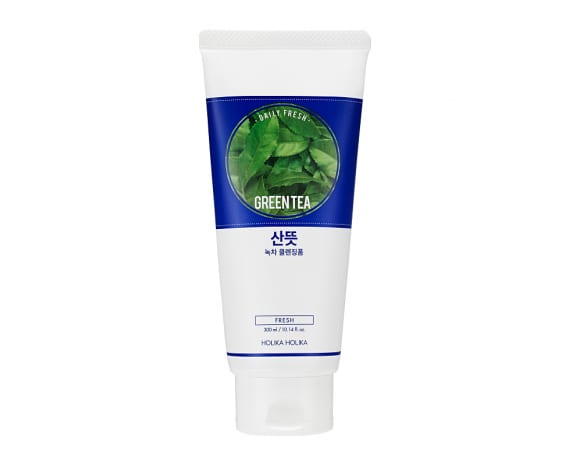 Освежающая очищающая пенка Daily Fresh Green Tea Cleansing Foam 300 ml